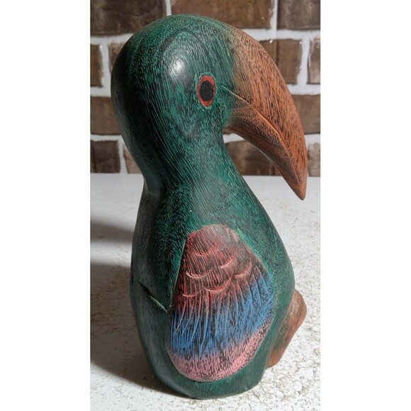 Vintage Wood Carved Toucan Bird Statue Hand Painted Made in Thailand AMP Company - Picture 3 of 12